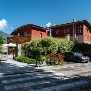 Lake Hotel La Pieve Pisogne Exterior photo