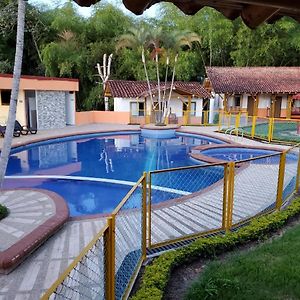 Portal Del Sol Hotel & Club El Edén Exterior photo