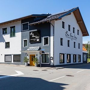 Zum Kleinen Italiener - Ristorante Pizzeria Pension Ξενοδοχείο Geinberg Exterior photo