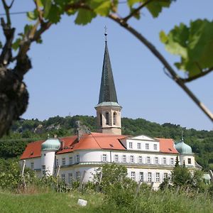 Schloss Gumpoldskirchen Ξενοδοχείο Exterior photo