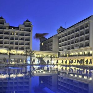 Lake River Side Hotel And Spa Titreyengol Exterior photo