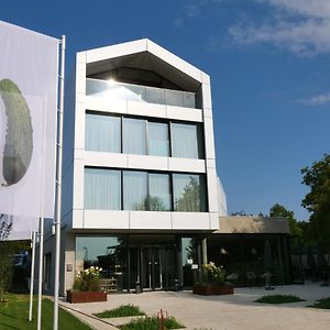 Das Acker Hotel Neuburg an Der Donau Exterior photo