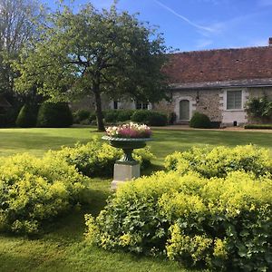 Le Manoir De Maucartier Bed and Breakfast Monnaie Exterior photo