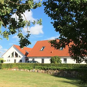 Margretelyst Bed and Breakfast Farsø Exterior photo