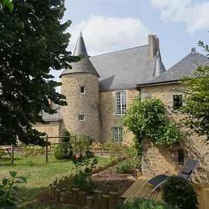 Manoir De La Grand'Cour Bed and Breakfast Soulgé-sur-ouette Exterior photo