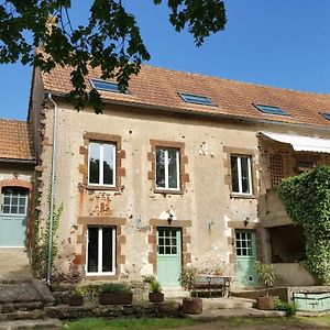 Le Moulin Du Cluzeau Bed and Breakfast Chaillac Exterior photo