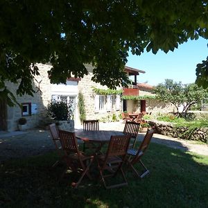 Chez Tiane Puy De Dome Bed and Breakfast Saint-Flour  Exterior photo