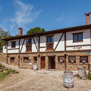 El Nogal De Laguna Βίλα Laguna de Cameros Exterior photo