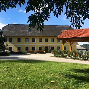 Familienbauernhof Salmanner Ξενοδοχείο Steinbach an der Steyr Exterior photo