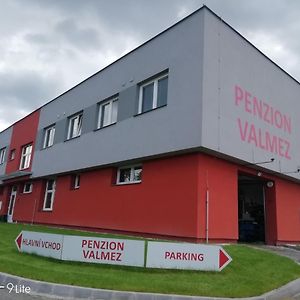 Penzion Valmez Ξενοδοχείο Valašské Meziříčí Exterior photo