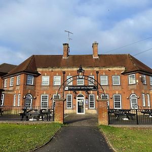 Wendover Arms Hotel Χάι Ουίκαμ Exterior photo