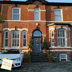 Vale House Bed and Breakfast Southport Exterior photo