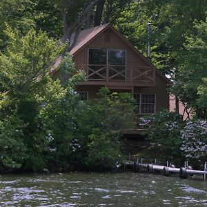 Cabin Deck House - Formidable Cabin In Laurel Island Βίλα East Hampton Exterior photo