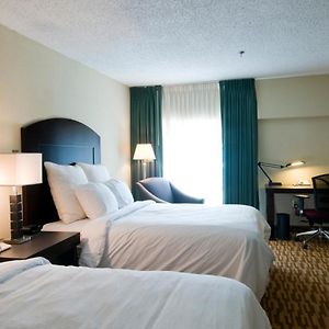 Hotel Capstone Tuscaloosa Room photo