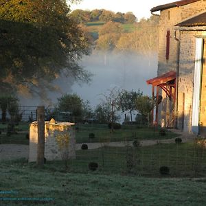 La Ferme De Pomereix Bed and Breakfast Le Dorat Exterior photo