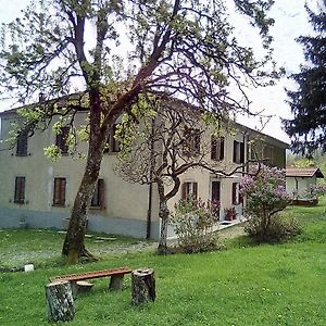 Casa Del Gigi Bnb Bed and Breakfast Albareto  Exterior photo