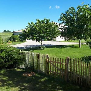 La Roulotte De Glorit Βίλα Bourg-sur-Gironde Exterior photo