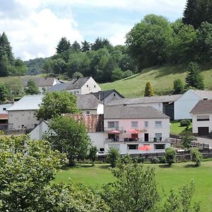 Sabine'S Gaestehaus Ξενοδοχείο Übereisenbach Exterior photo