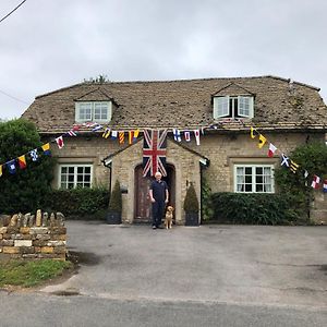 The Old School, Idbury, Ox7 6Ru Bed and Breakfast Chipping Norton Exterior photo