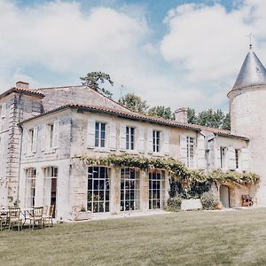 Chateau De Mouillepied Ξενοδοχείο Port-dʼEnvaux Exterior photo