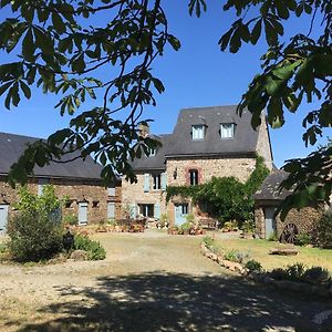 La Grande Chapelle Bed and Breakfast Ambrieres Les Vallees Exterior photo