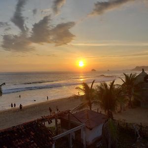 Hotel Tabarnak Zipolite Exterior photo