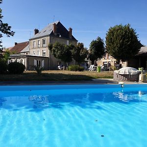 Domaine De La Caure Βίλα Bussiere-Dunoise Exterior photo