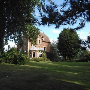 Le Sous-Bois B&B Moyenneville  Exterior photo