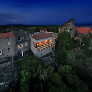 Hotel & Restaurant Origines Par Adrien Descouls - Teritoria Issoire Exterior photo