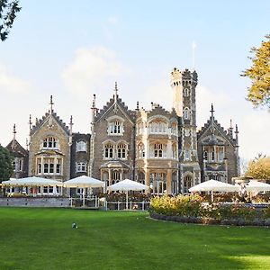 Oakley Court Ξενοδοχείο Γουίνσδορ Exterior photo