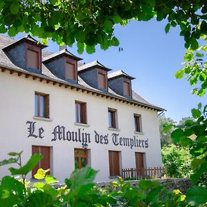 Le Moulin Des Templiers Bed and Breakfast Chaudes-Aigues Exterior photo