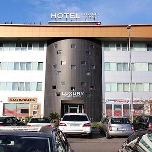 Hotelluxuryprato Πράτο Exterior photo