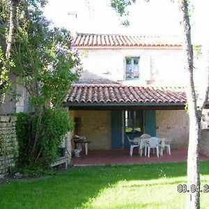 Maison De Caractere Avec Jardin, Barque Et Vtt Dans Le Marais Poitevin - Fr-1-426-139 Βίλα Benet Exterior photo