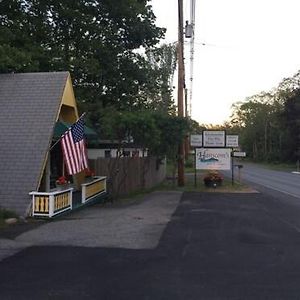 Hanscom'S Motel & Cottages Μπαρ Χάρμπορ Exterior photo