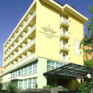 Salsomaggiore City Hotel Salsomaggiore Terme Exterior photo