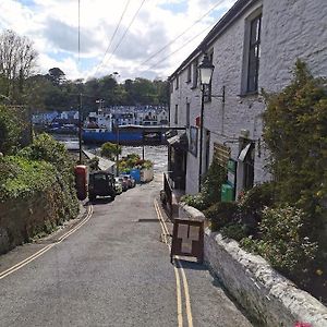 The Old Ferry Inn Fowey Exterior photo