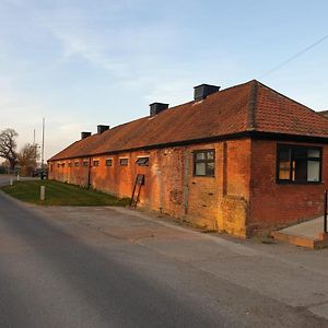 The Old Dairy Accommodation Tillingham Exterior photo