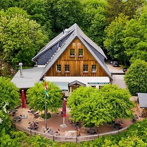 Berggasthof Koitsche Im Naturpark Zittauer Gebirge Ξενοδοχείο Bertsdorf Exterior photo