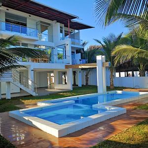 Casa De Mateo - Zorritos - Tumbes Βίλα Exterior photo