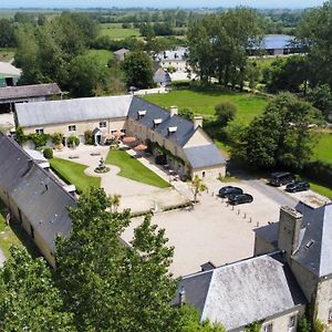 Domaine Utah Beach - Le Grand Hard Ξενοδοχείο Sainte-Marie-du-Mont  Exterior photo