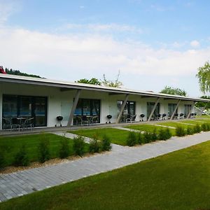 Pool Roznov Διαμέρισμα Rožnov pod Radhoštěm Exterior photo