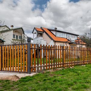 Frile Apartments Nikšić Exterior photo