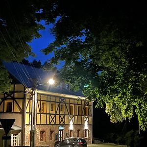 Penzion Stara Skola Ξενοδοχείο Vikantice Exterior photo