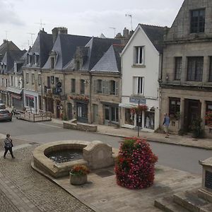 Chambres D'Hotes Au Centre De Guéméné-sur-Scorff Exterior photo