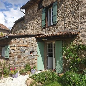 Bay Cottage Gite, Busserolles. Exterior photo