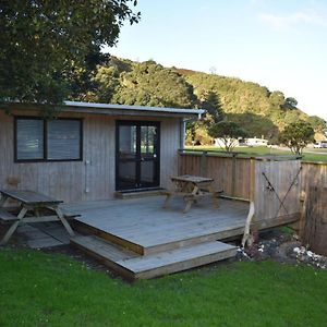 Matauri Bay Holiday Park Ξενοδοχείο Exterior photo