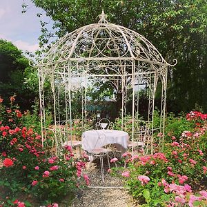 Isabelle'S Rosegarden Ξενοδοχείο Beckerich Exterior photo