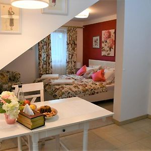 Nonas Bed&Breakfast Bed and Breakfast Μόναχο Exterior photo