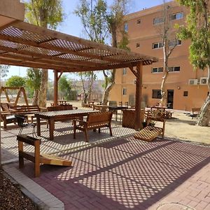 Hadass Desert Inn Dimona Exterior photo