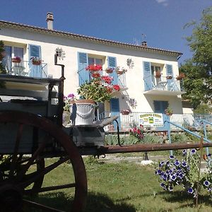 Aqui Sian Ben Ξενοδοχείο Castellane Exterior photo